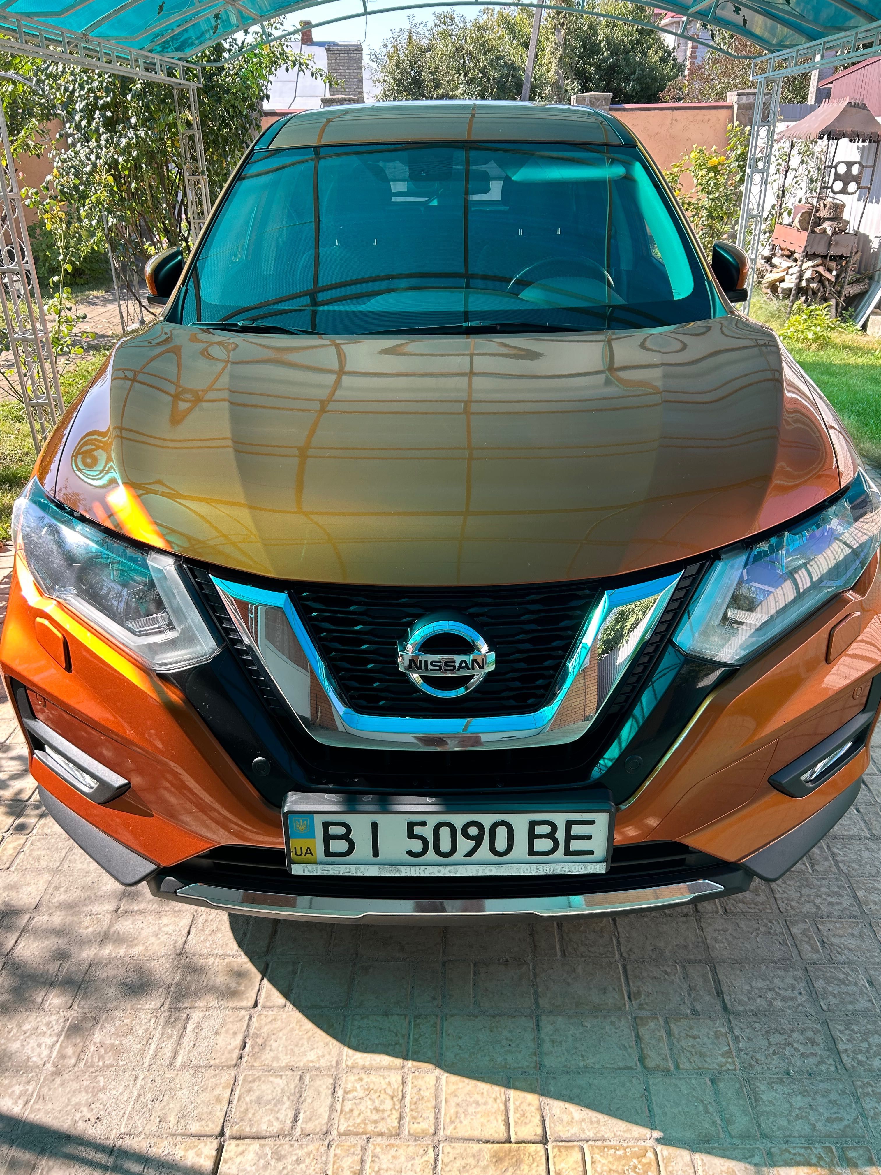 Продам Автомобіль Nissan  X-Trail T32(FL)