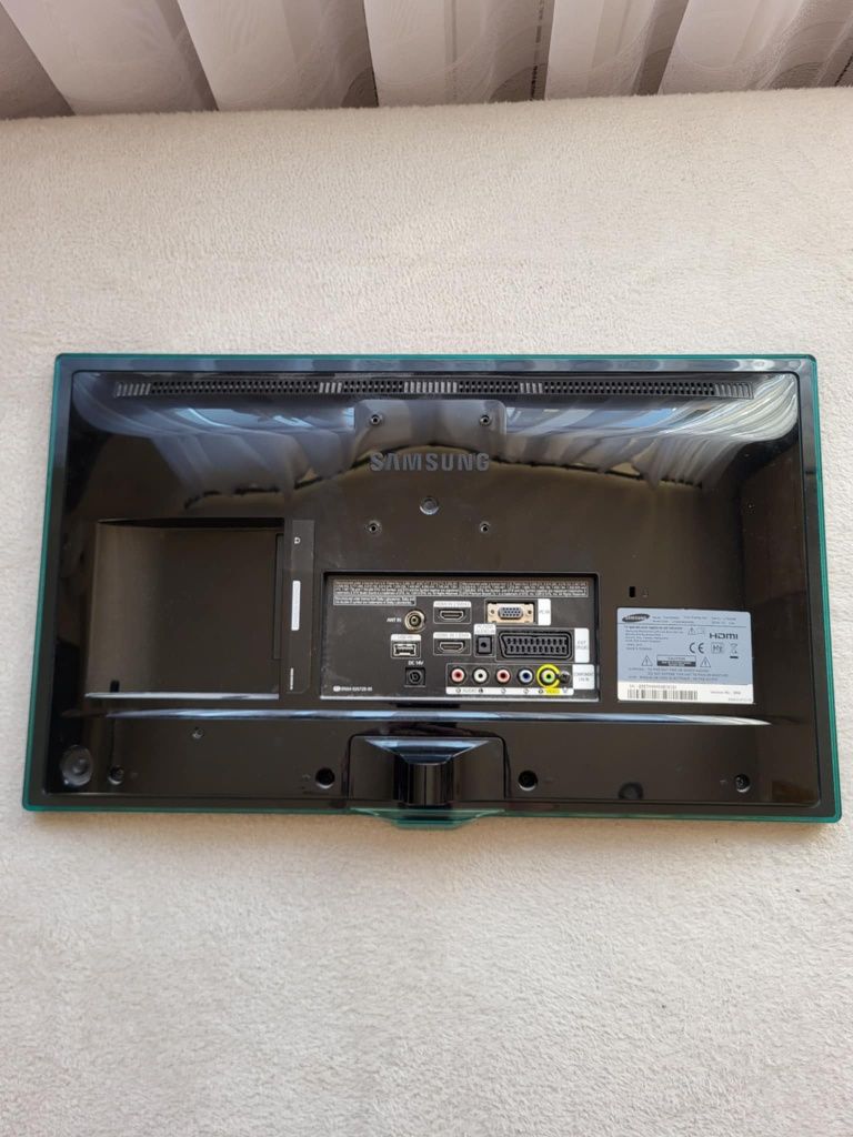 Monitor z tunerem TV T24D390EW