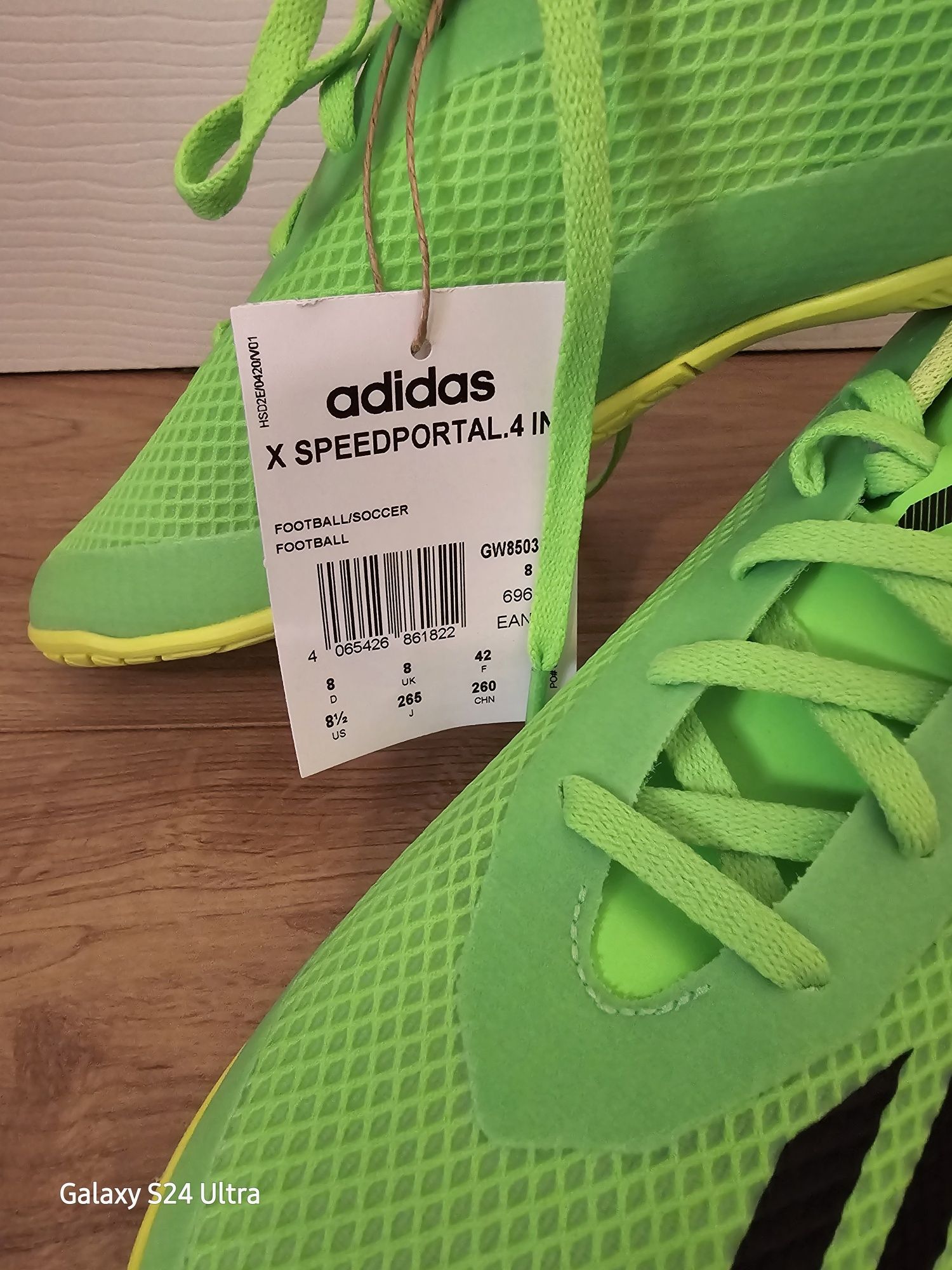 Halówki Adidas 42 nowe