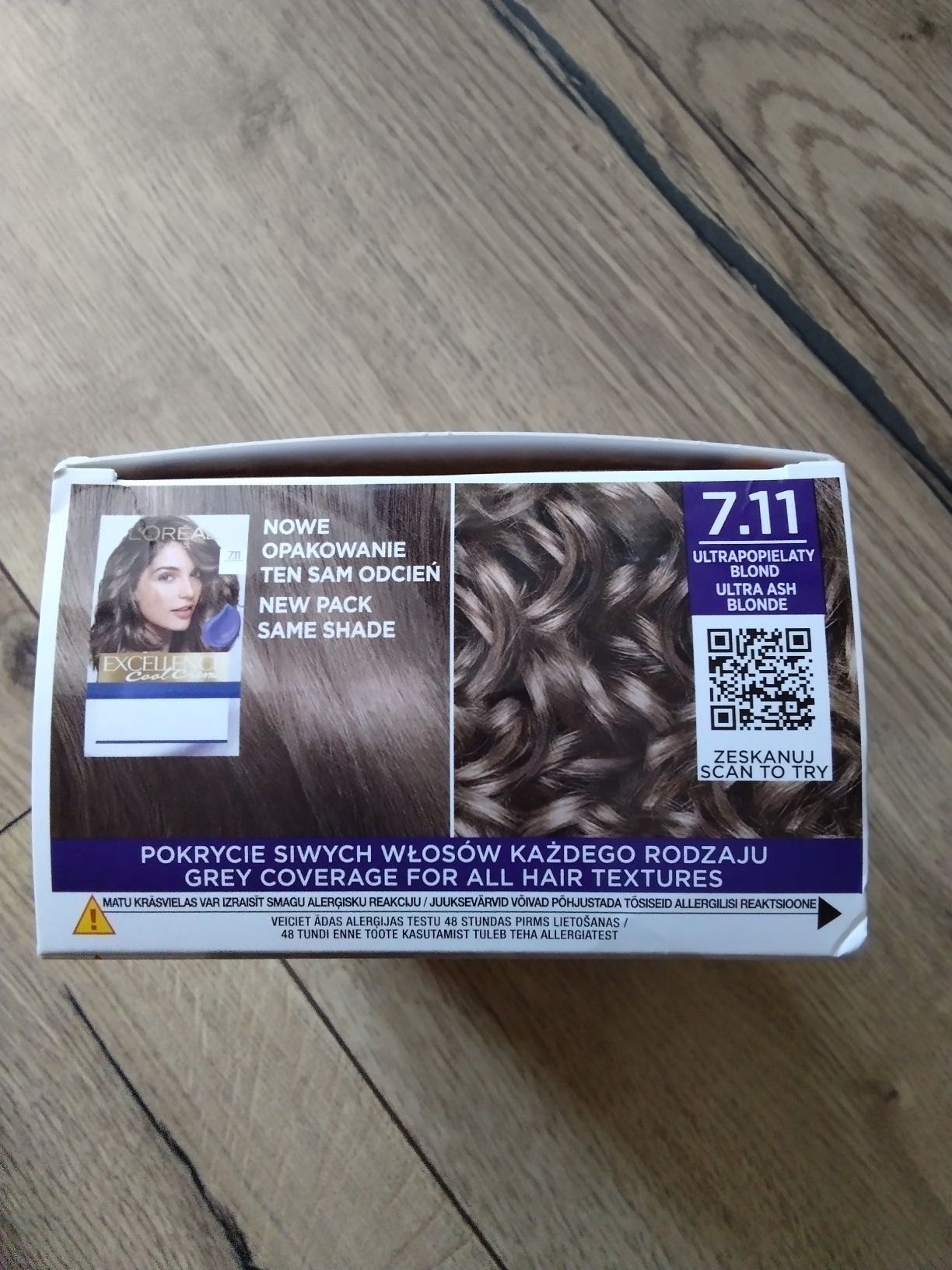 Farba do włosów 7.11 Loreal Paris Excellence cool creme