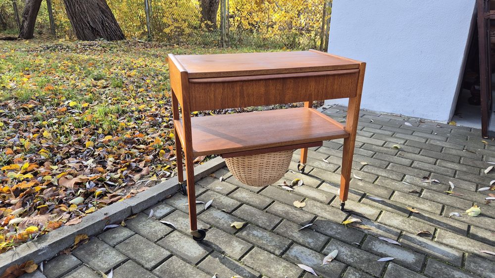 Tekowa komoda Dania lata 60/70 .