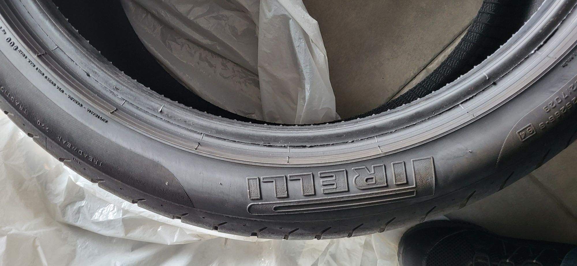 Opony letnie Pirelli 19