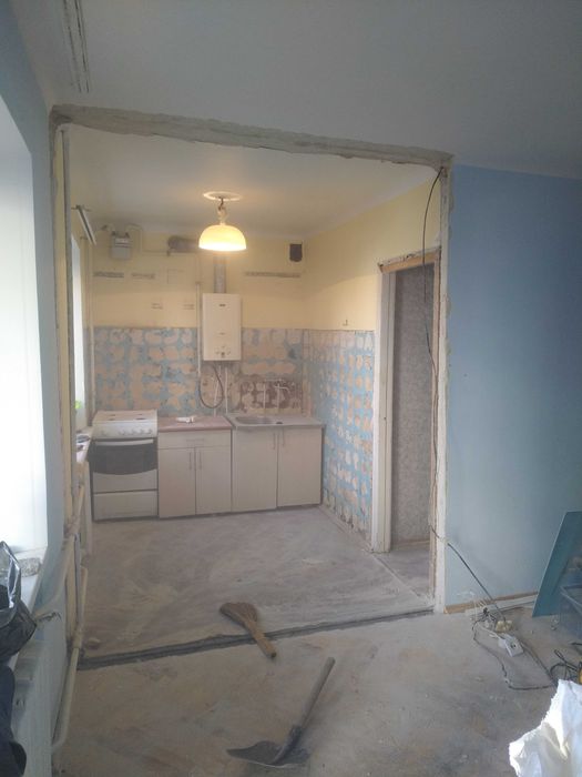 Демонтаж стін , стяжки, плитки, штукатурки, паркету. Вивезення сміття