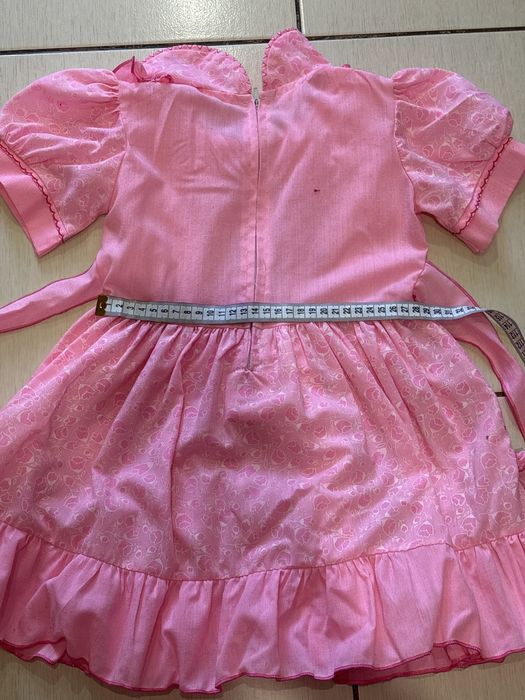 Дитяче рожеве плаття