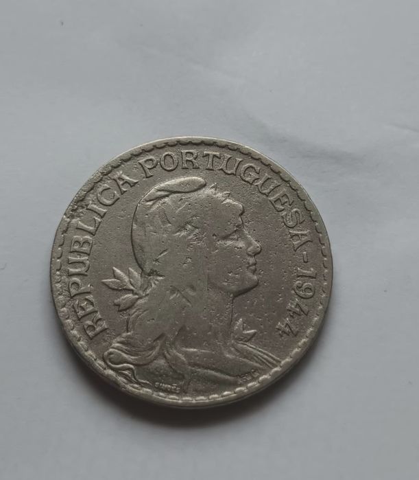 1 escudo alpaca 1944 (ver data)