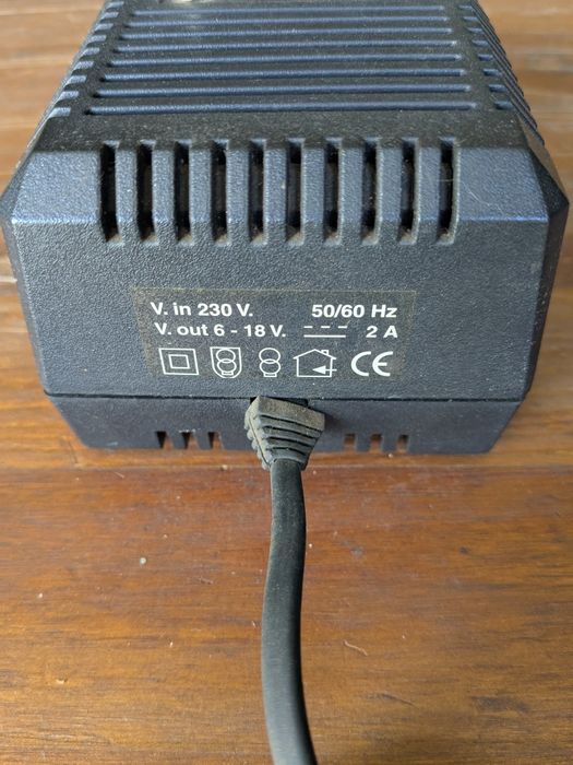 Fonte de alimentação DS 2A para pista de Slot cars