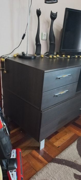 Продам тумбу комод