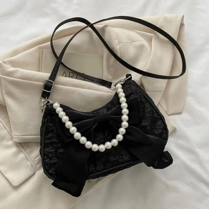 Сумка жіноча елегантна, чорна, з бантиком