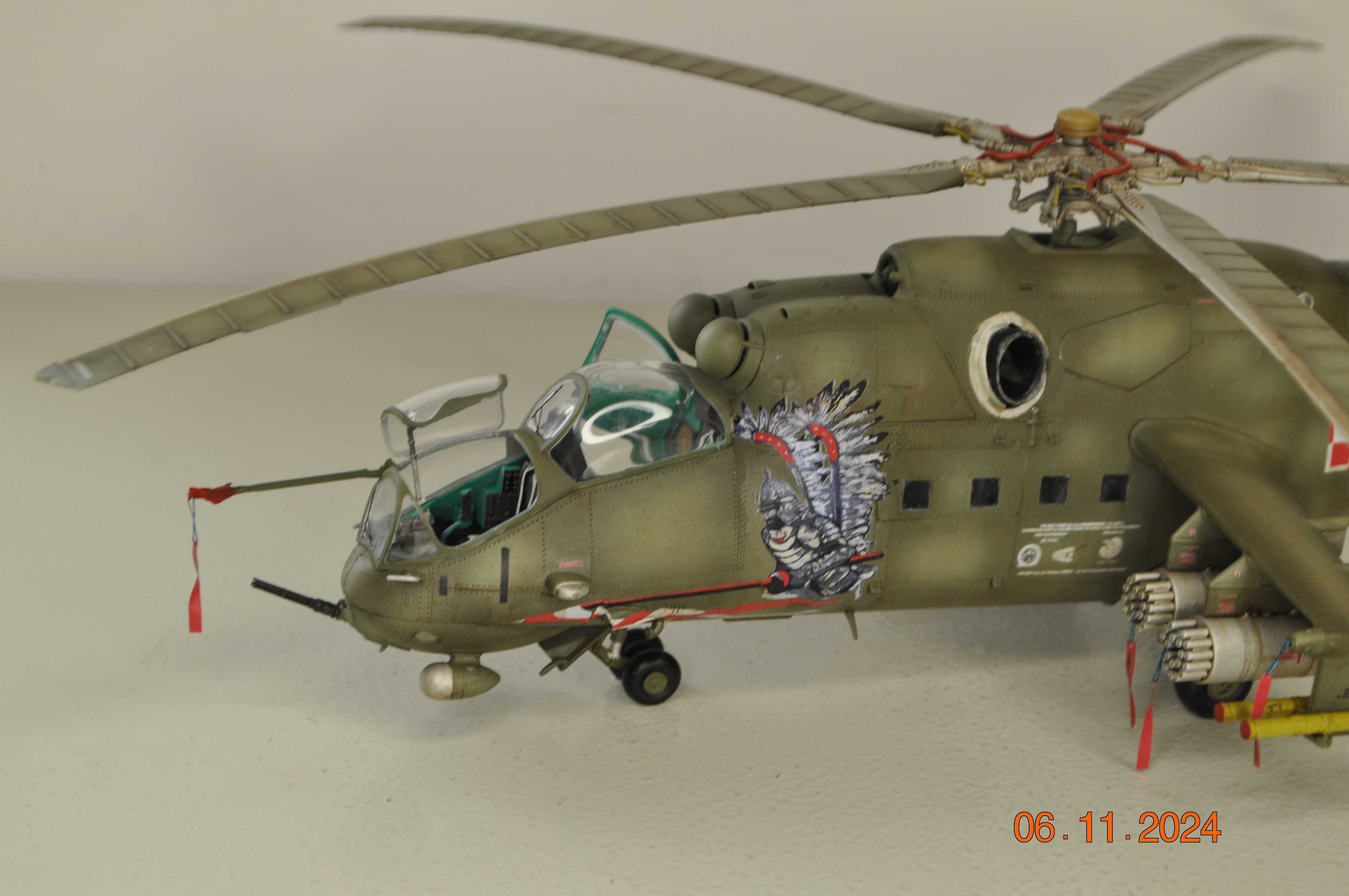 Model śmigłowca Mi-24 D HIND Husarz malowanie 2018  1/48
