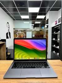 Macbook Air 2020 (M1/8gb/256 ssd ) гарантія