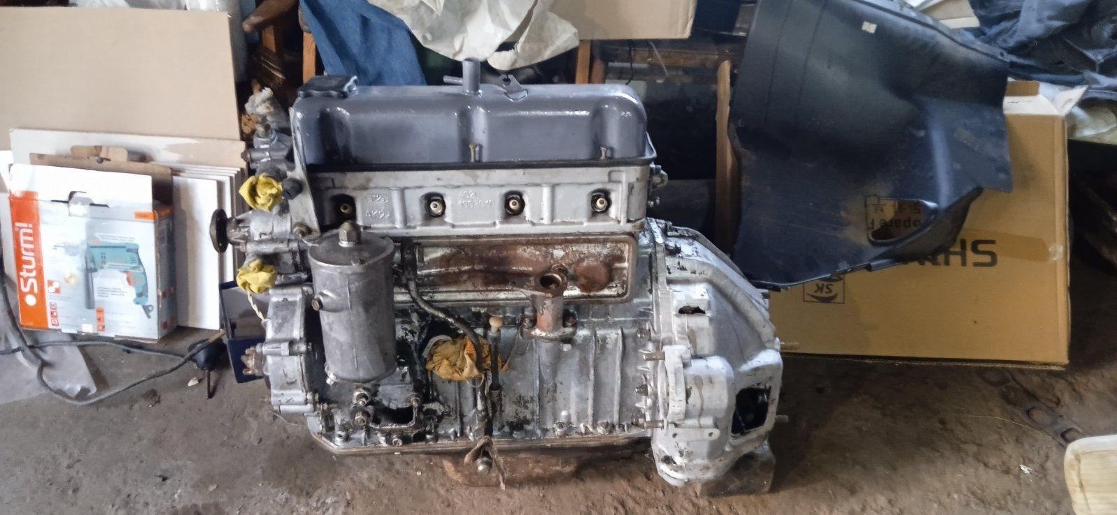 Двигун газ 24 10.