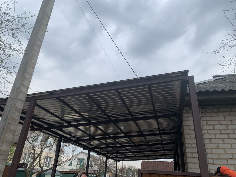 Паркан із рябиці ,паркан з профнастилу,ворота відкатні та розпашні