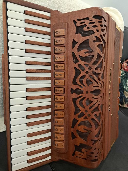 Akordeon BRANDONI 148W Liberty