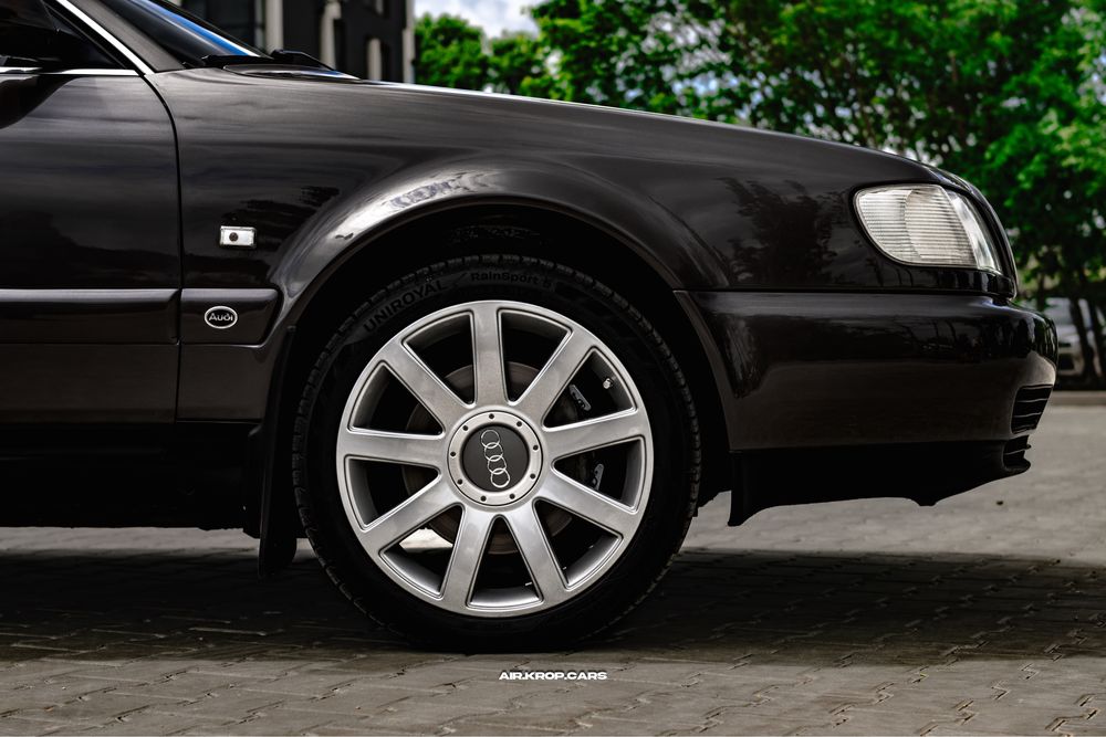 Audi S6 2.2 turbo quattro
