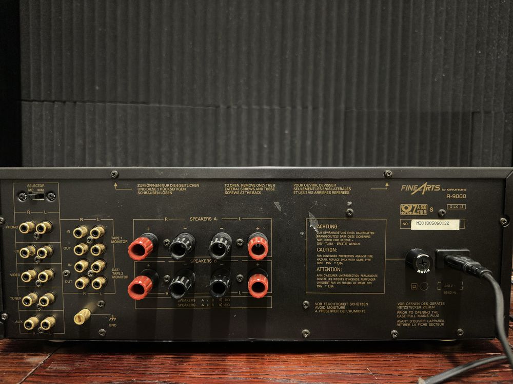 Wzmacniacz Grundig  A-9000