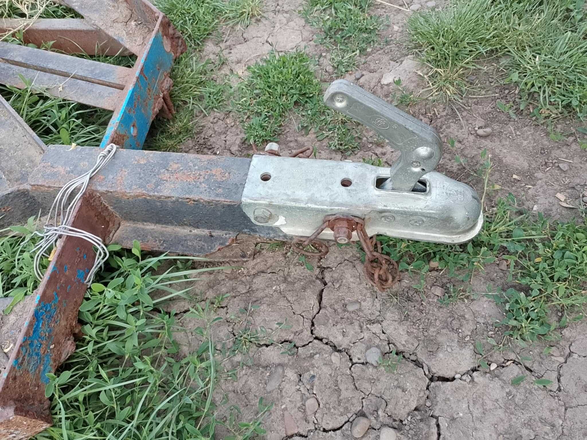 продам прицеп хороший