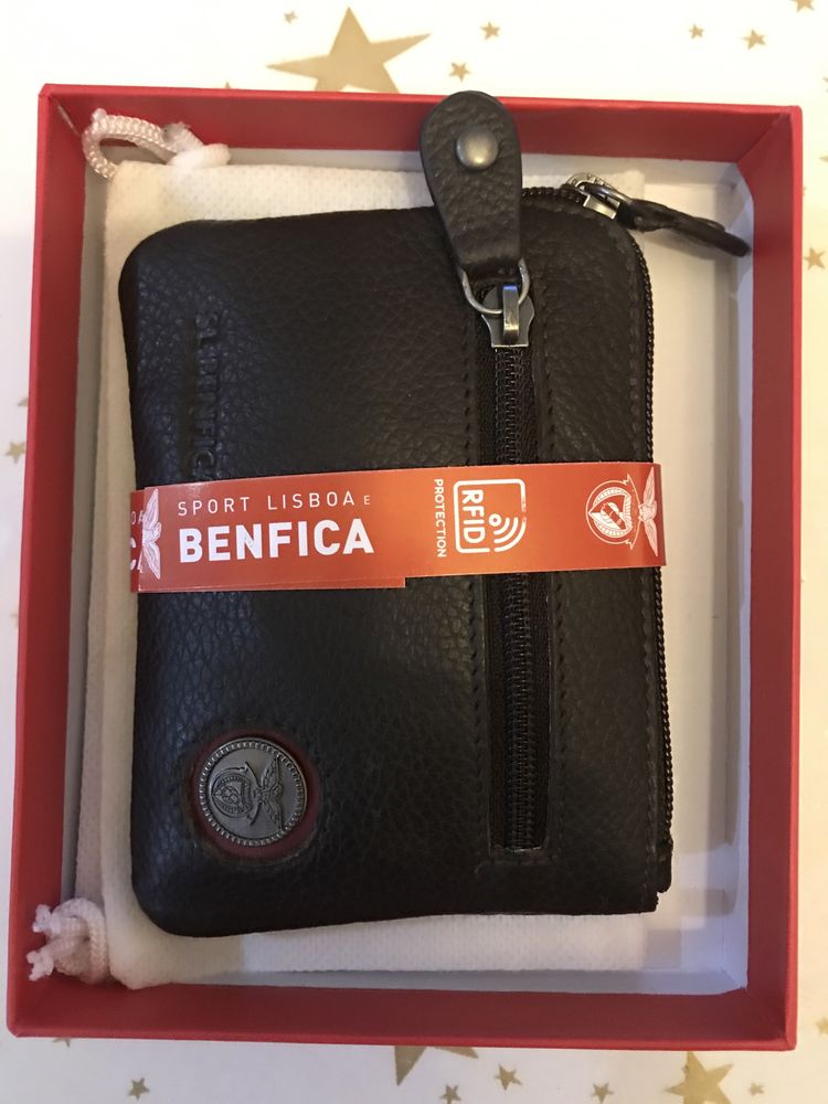 Porta moedas do Benfica em pele genuina NOVA