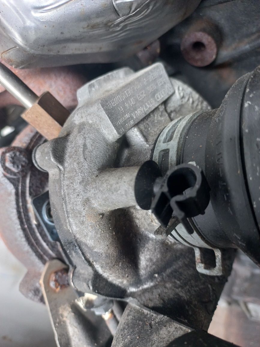 Turbo turbina turbosprężarki audi skoda seat 2.0 tdi bkd bkp