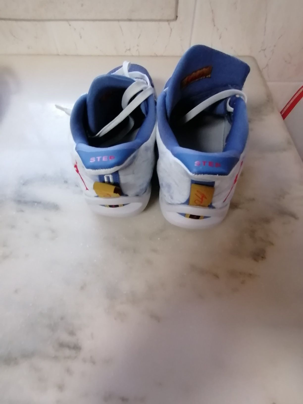 Sapatilhas Nike para basket usadas