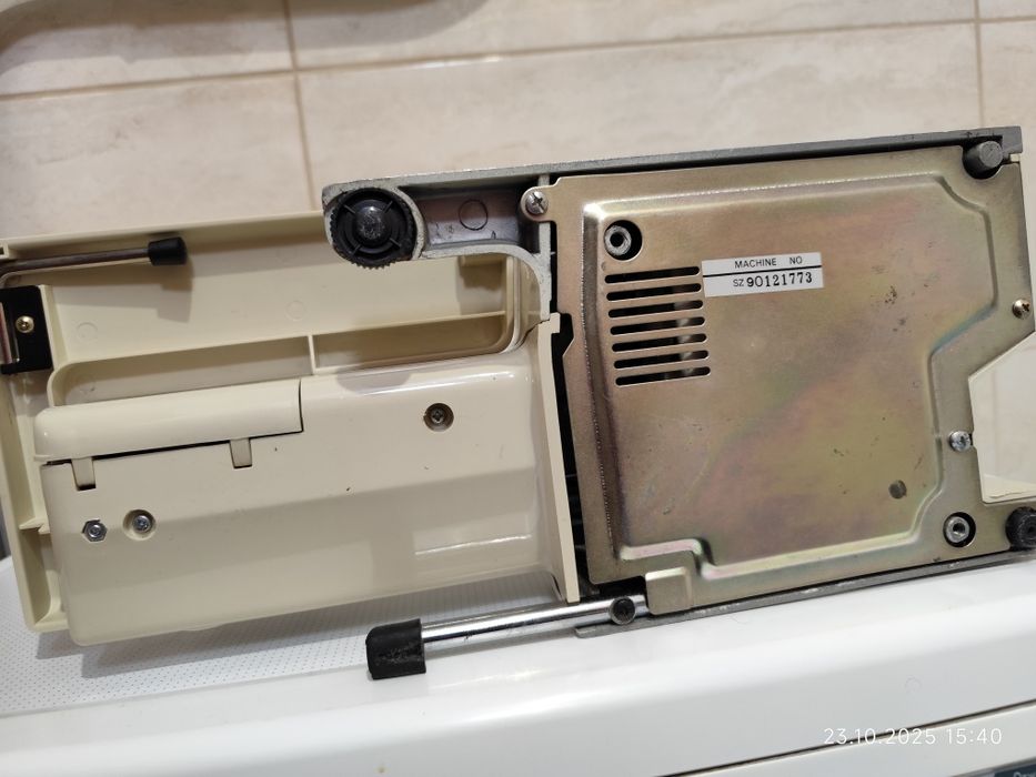 Швейна машина Lloyds Victoria Nähmaschine 653