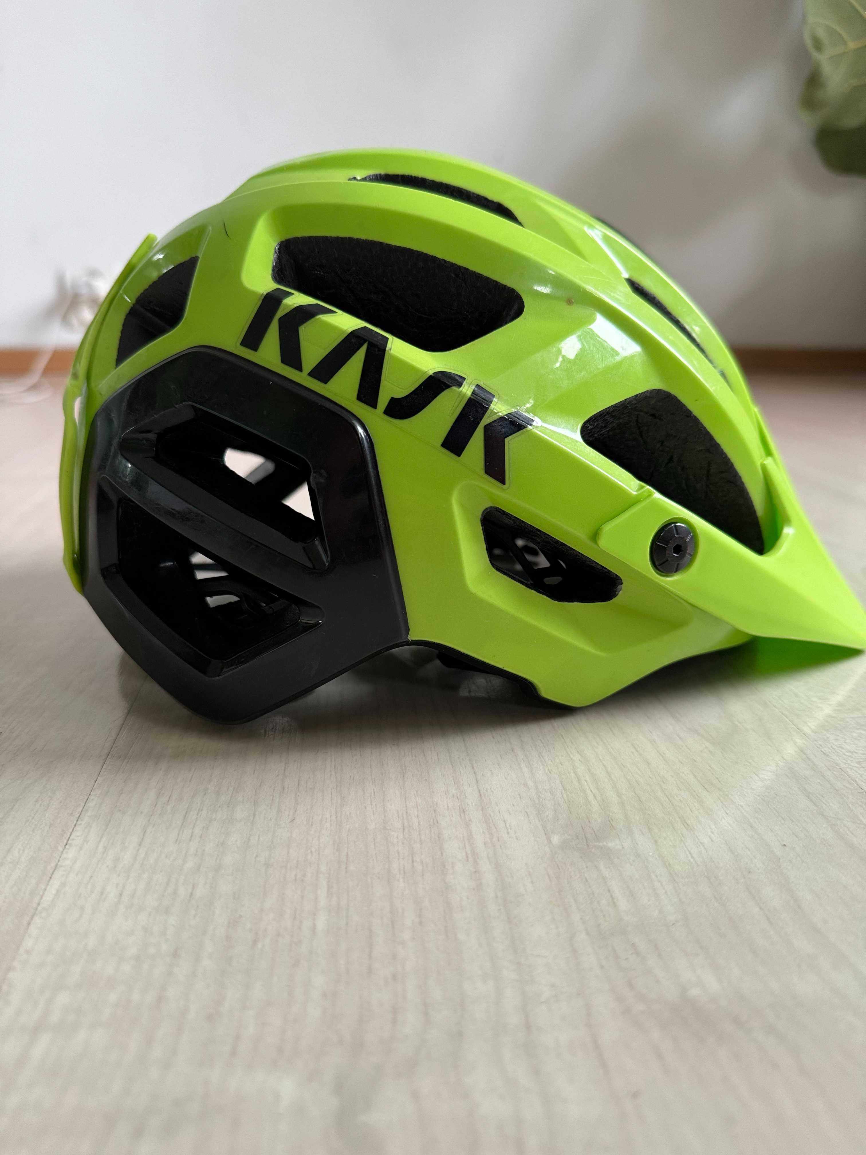Kask marki KASK REX, zielony M/L