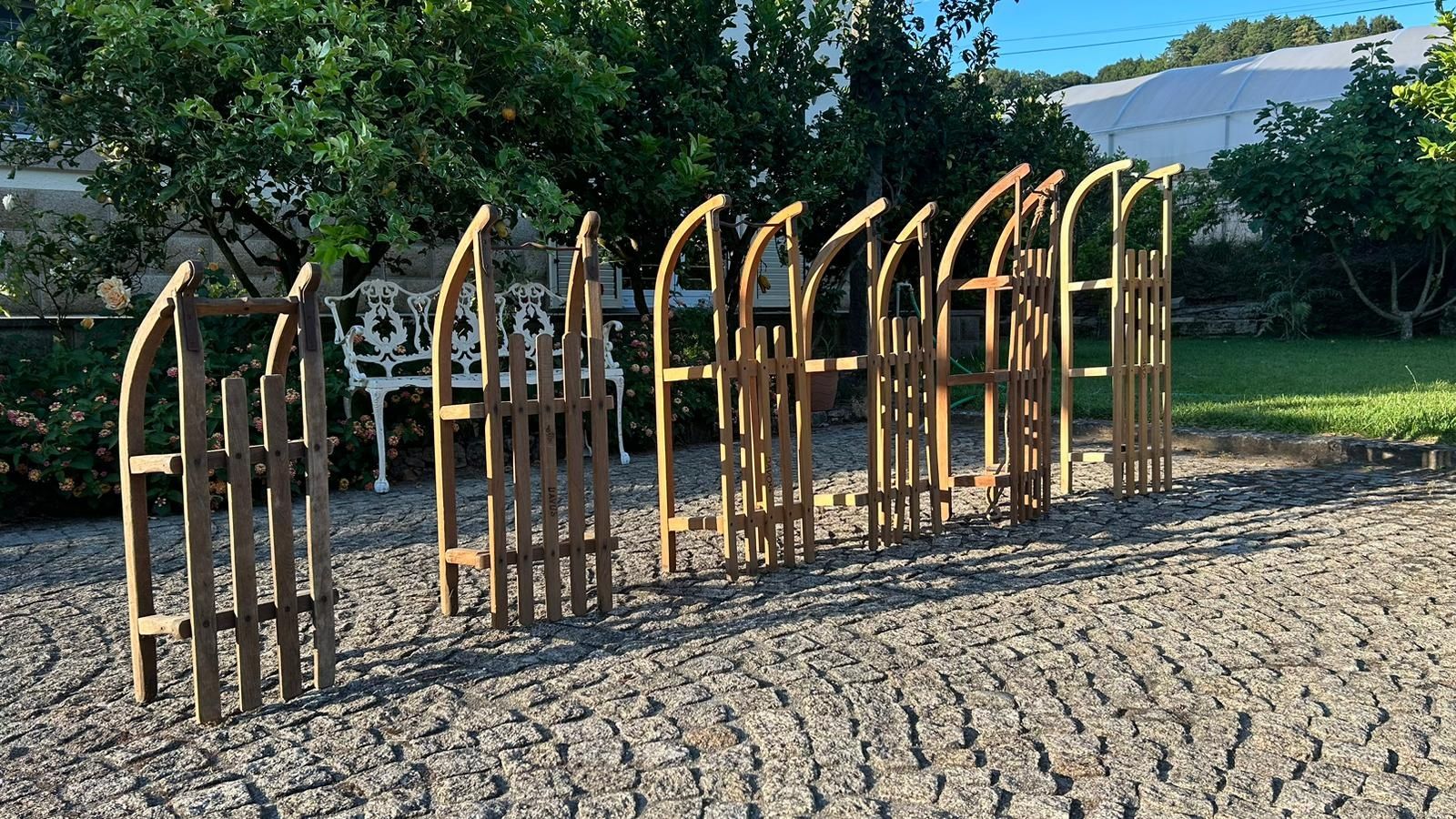 Trenós em madeira