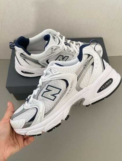 ButyDamskie New‍ Balance‍ 530 Biały‍ Uniseks Roz.43