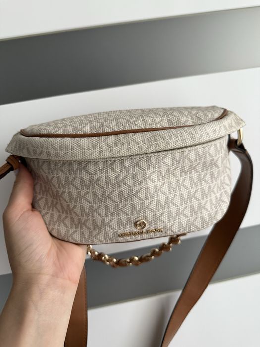 Бананка Michael Kors