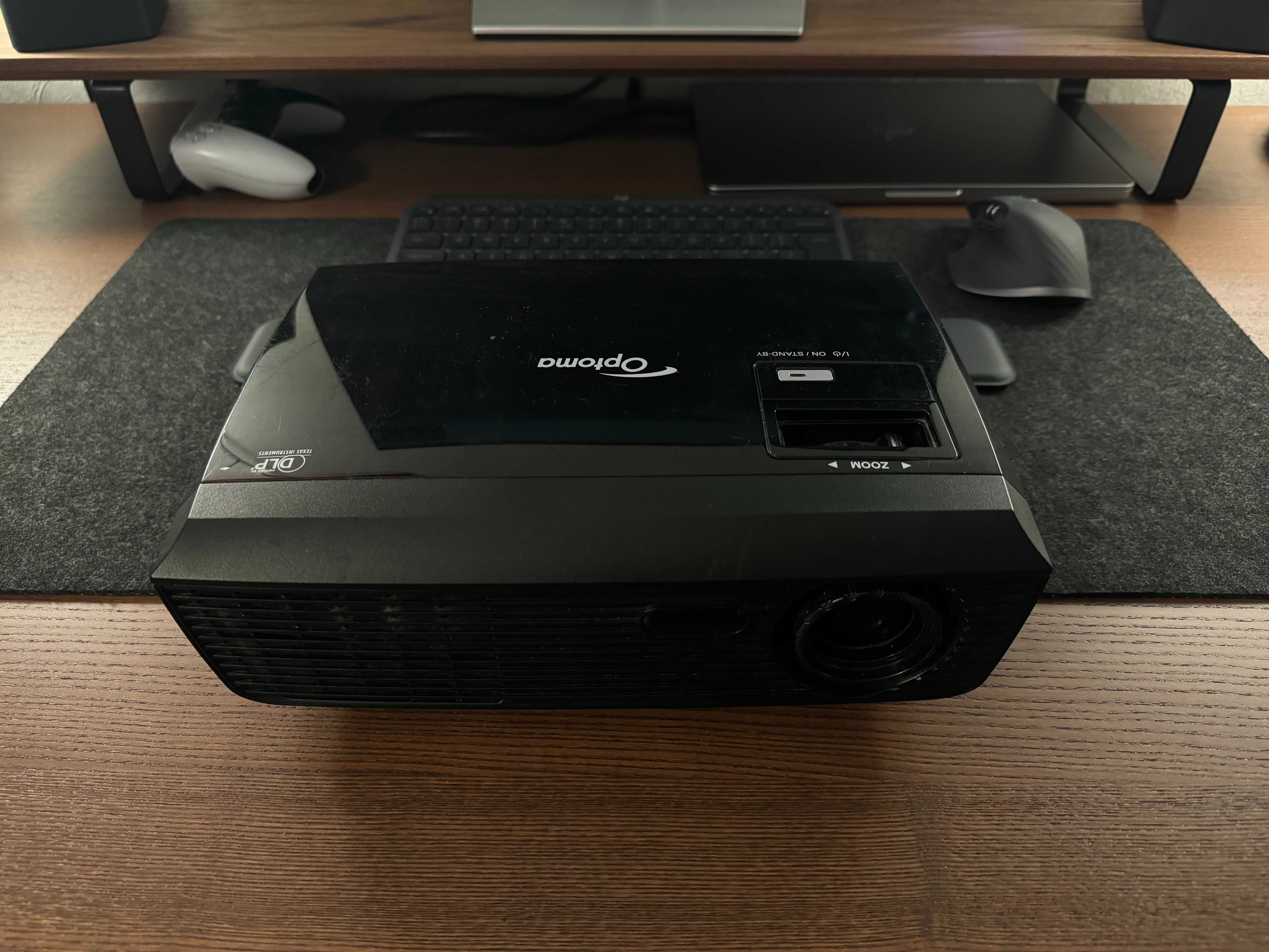 Projektor rzutnik firmy Optoma HDMI -> VGA
