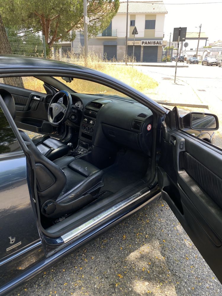 Opel Astra G 1.8 16v Bertone gasolina c/ sistema de GPL