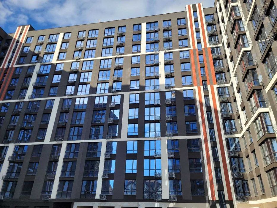 Продаю квартиру в новому ЖК U One