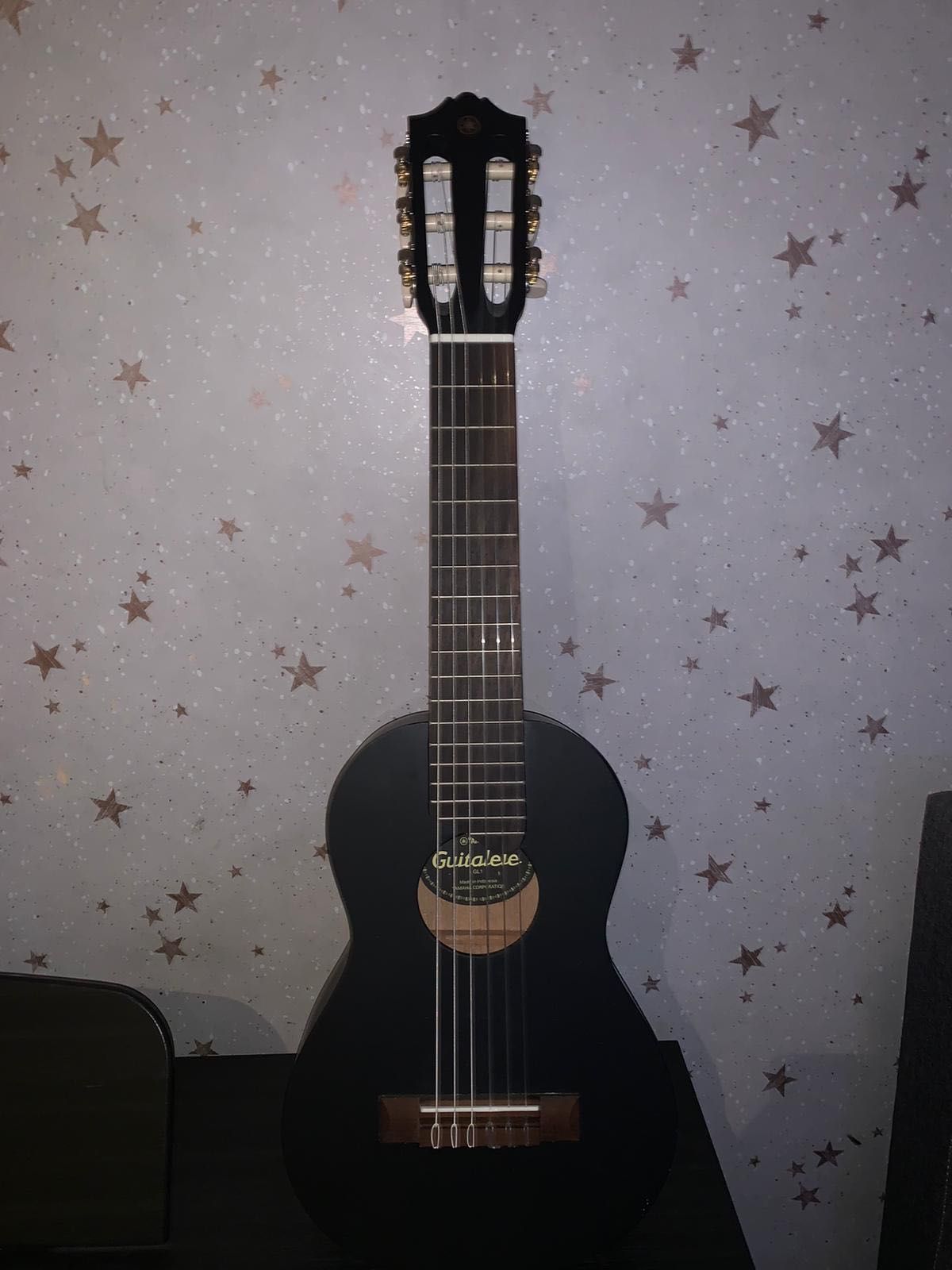 Guitarra Guitalele Yamaha