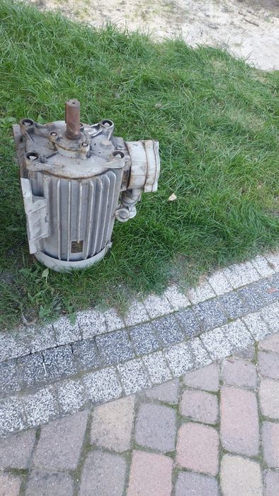 Sprzedam silnik 7.5kW