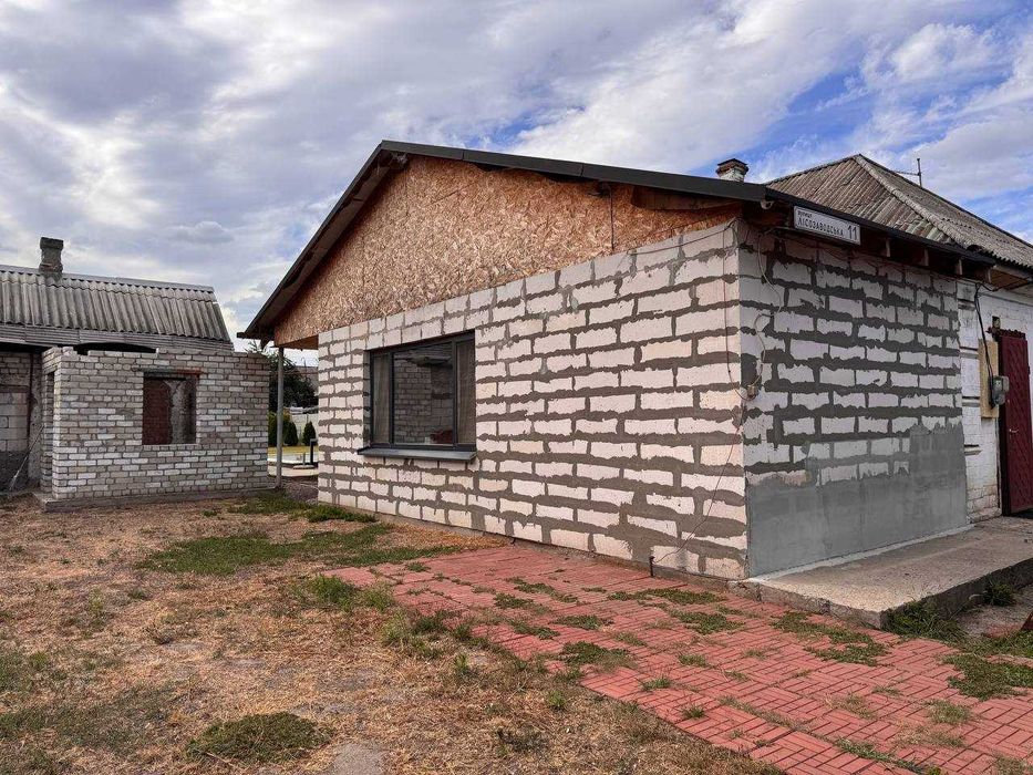 Купите дом с бассейном в Самаровке на Лесозаводской