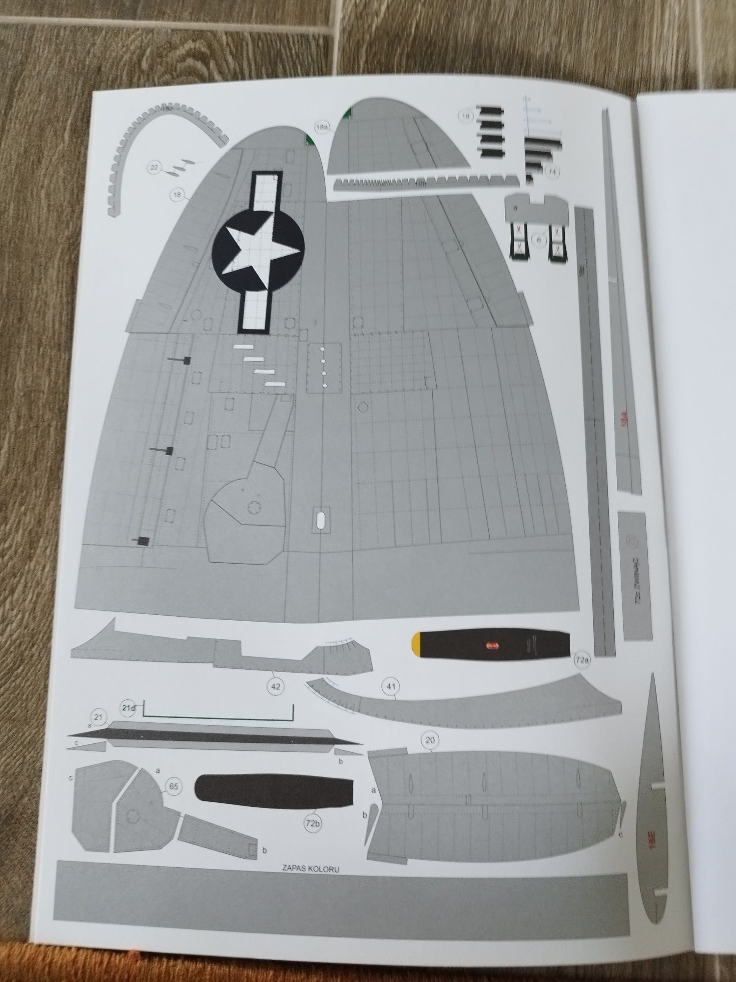 Model kartonowy P-47D-25 Thunderbolt