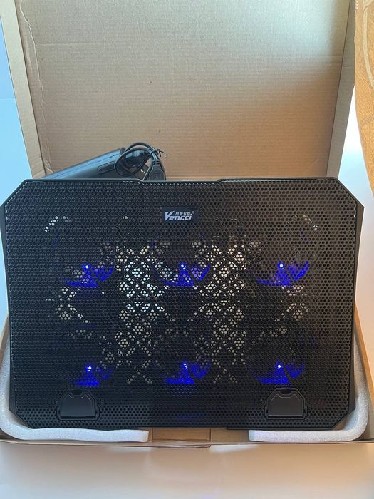 Охлаждающая подставка для ноутбука