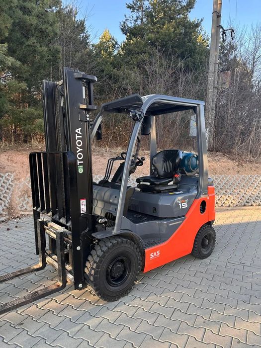 Toyota 02-8FGF15  Toyota 02-8FGF15 (PB+LPG) - Stan Jak NOWY! Tylko 110 mth!