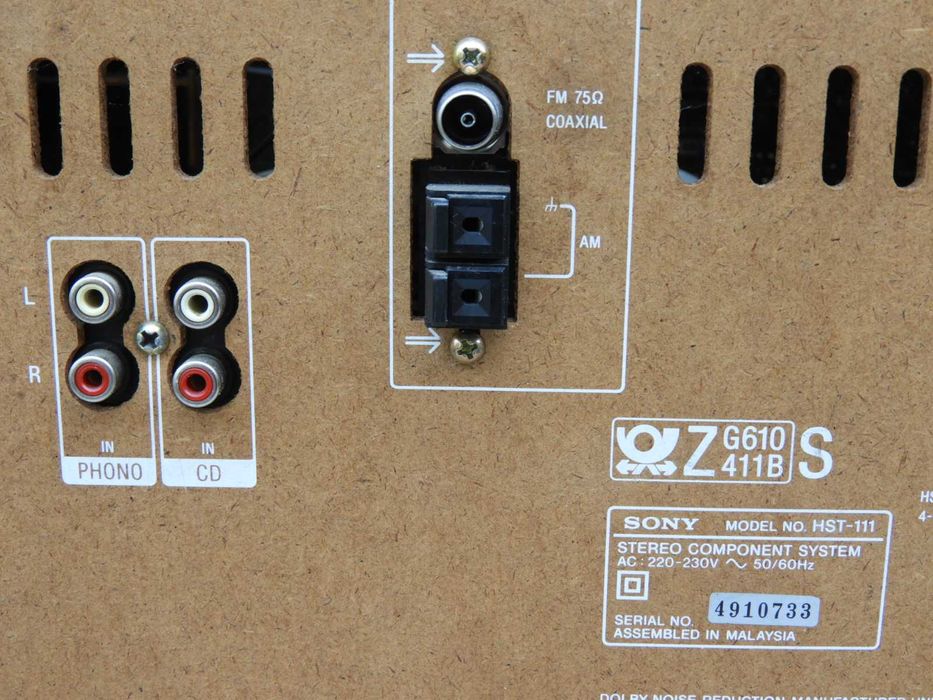 Radio wzmacniacz korektor Sony HST - 111