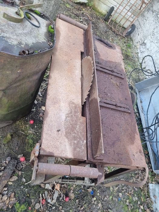 Циркулярка. Дуже потужний мотор