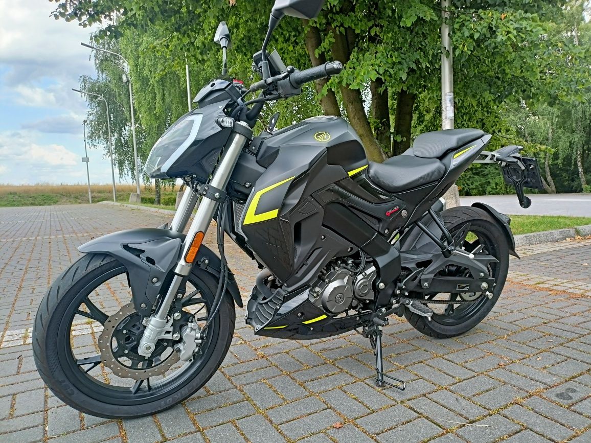 Motor Keewey rkf 125