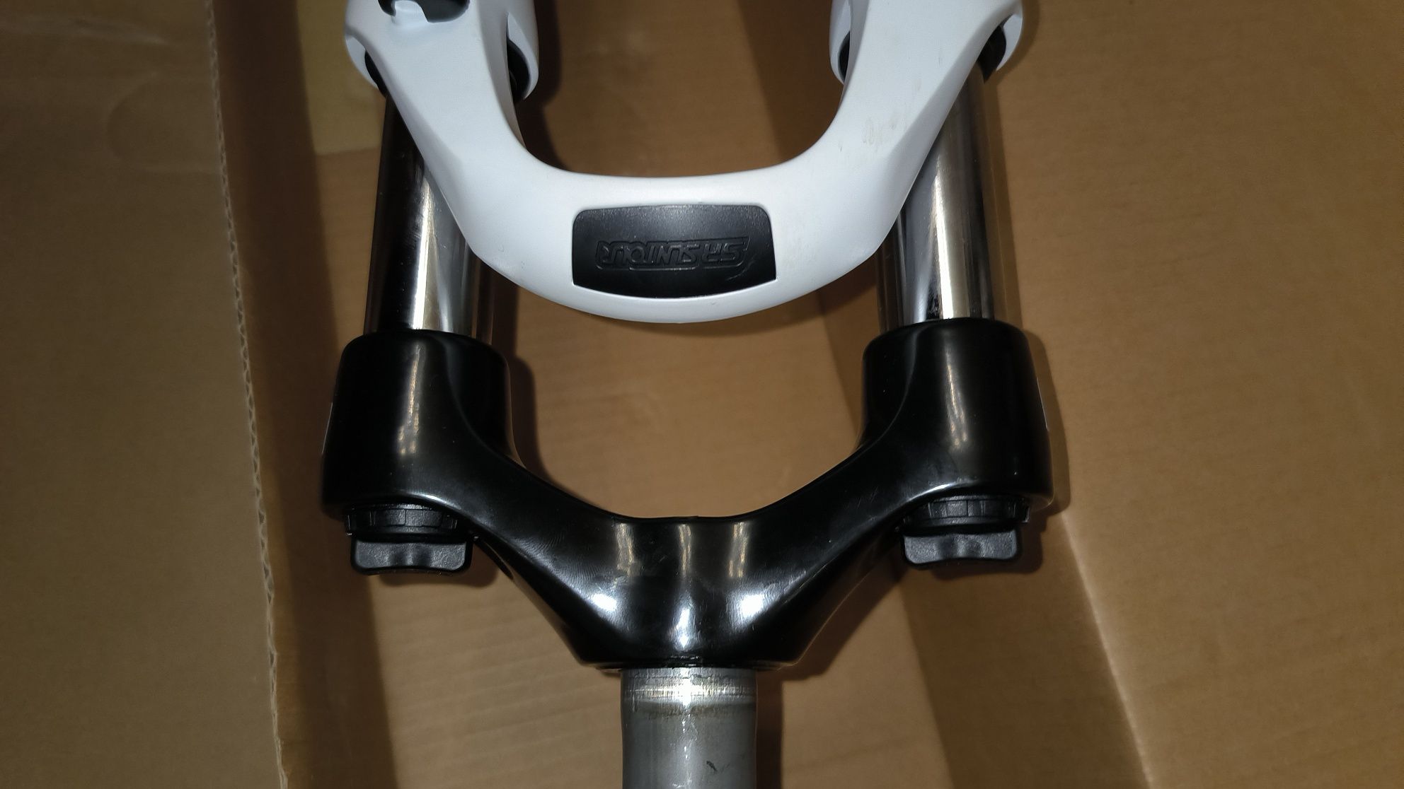 Widelec amortyzowany Romet Orkan SR Suntour NEX DS 63 mm