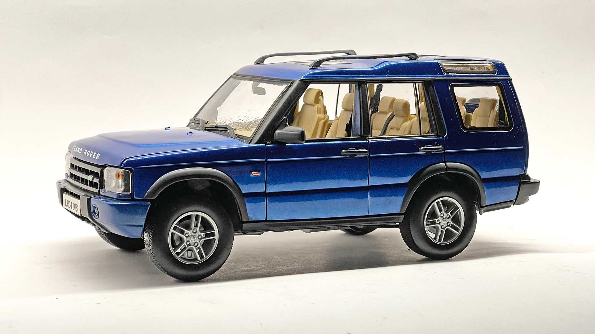Land Rover Discovery model w skali 1/18 Moror Max
