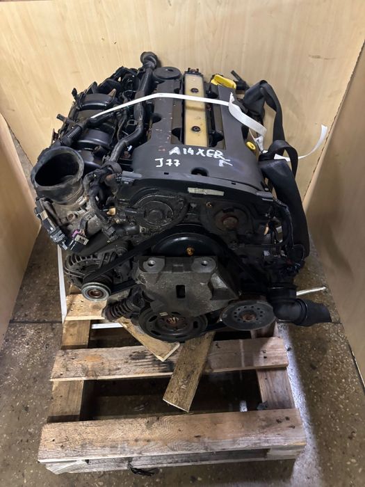 SILNIK OPEL ASTRA J MERIVA B CORSA D A14XER słupek