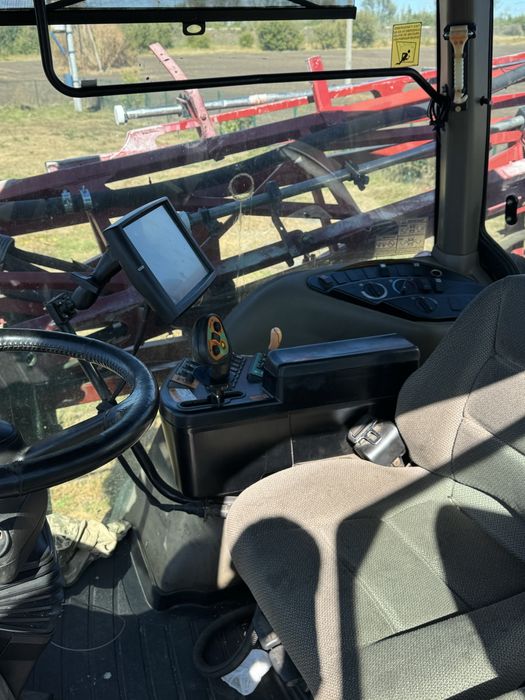 Case IH SPX Patriot 3330