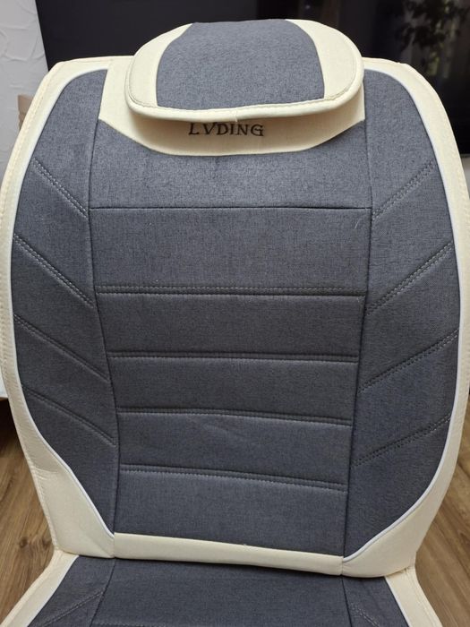 Pokrowce samochodowe