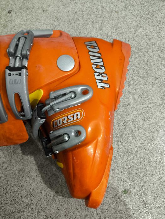 Buty narciarskie dziecięce 22,5cm Tecnica corsa