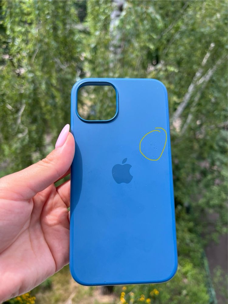 Оригінальний чехол на Apple iPhone 13