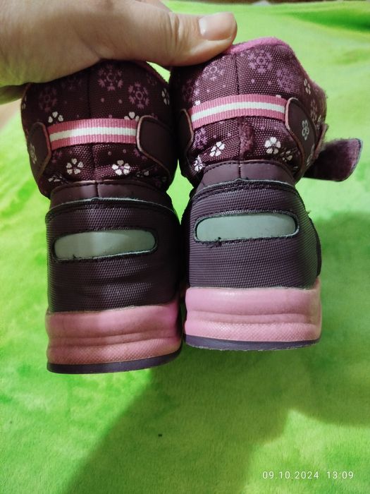 Зимові чоботи для дівчинки