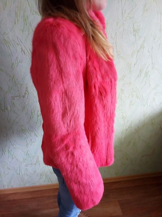 Полушубок розовый из крашеного кролика для девушки 15-30 лет