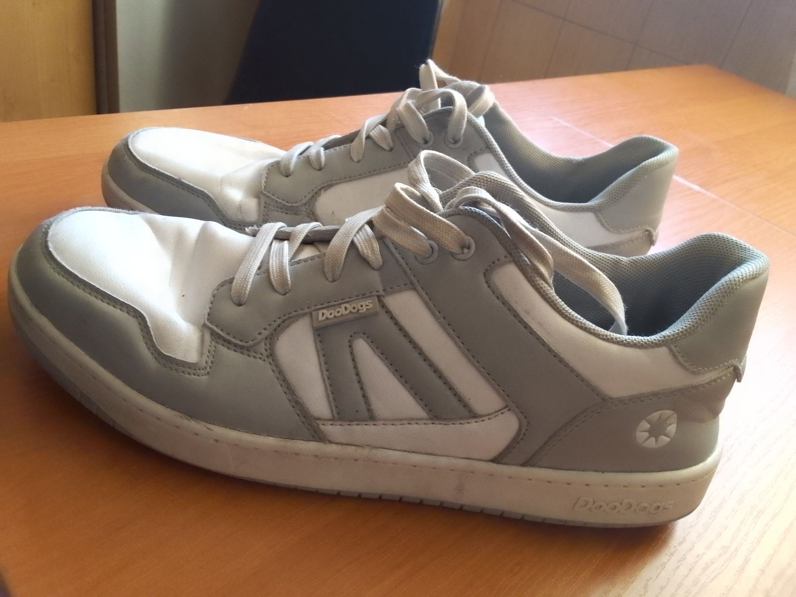 Adidasy DooDogs Rozmiar 45